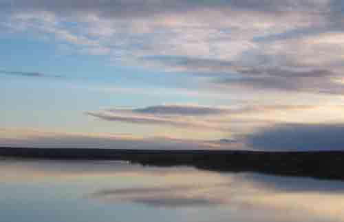 utelakereflectsclouds